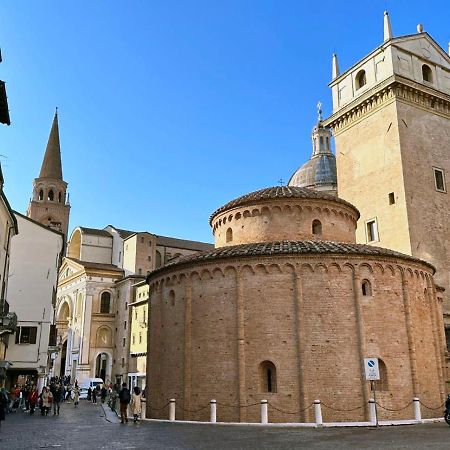 Ca' Isora Apartment Mantova Exterior foto